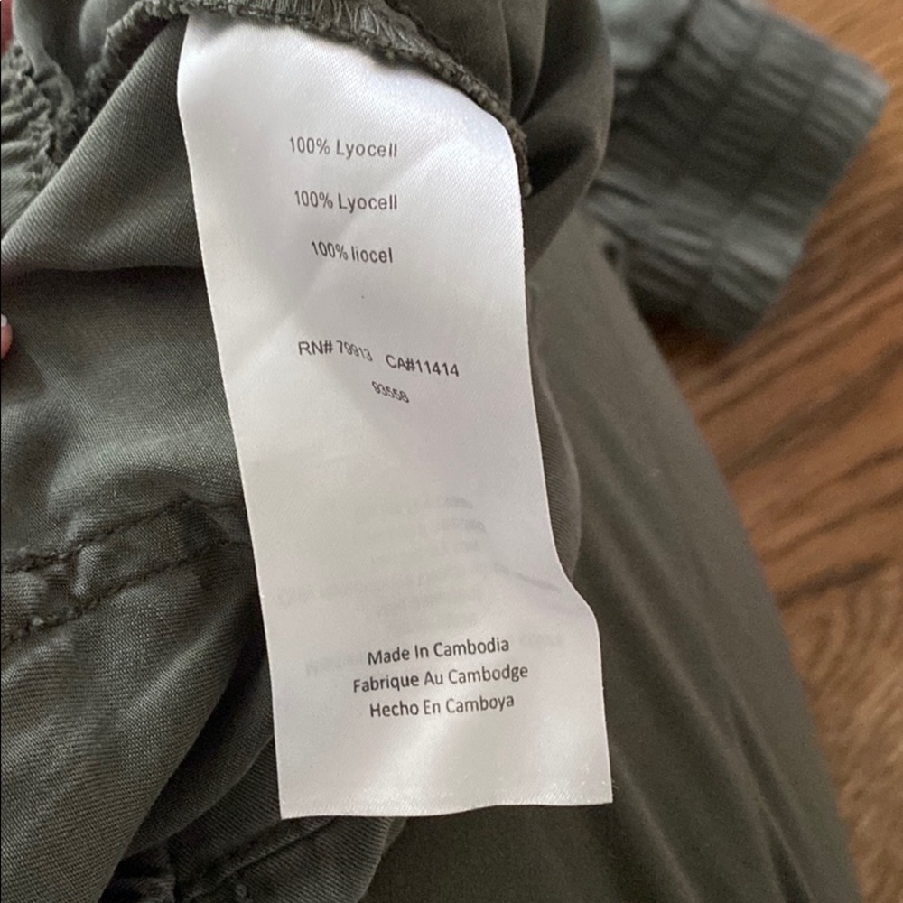 Maternity pants - Picture 5 of 5